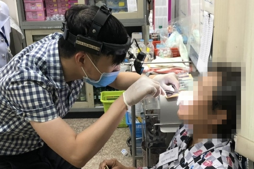 Cô gái lấy nước máy rửa mũi phải cấp cứu: Cảnh báo hậu quả vì ký sinh trùng - 1 Cô gái lấy nước máy rửa mũi phải cấp cứu: Cảnh báo hậu quả vì ký sinh trùng - 1