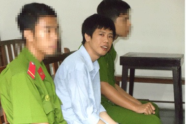 Chàng trai nghèo nhận tội thay người khác vì thương gia đình?