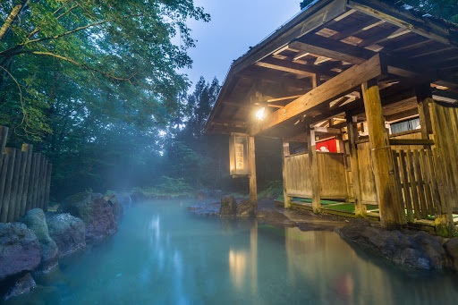 View - "Bát đại" ryokan onsen của núi Nyuto | Báo Dân trí