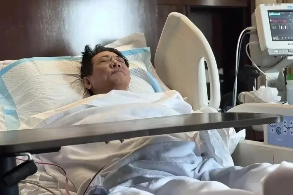 Vua kung fu Lý Liên Kiệt bị bệnh tật gặm nhấm, chuẩn bị hậu sự ở tuổi 62 - 7 Vua kung fu Lý Liên Kiệt bị bệnh tật gặm nhấm, chuẩn bị hậu sự ở tuổi 62 - 7