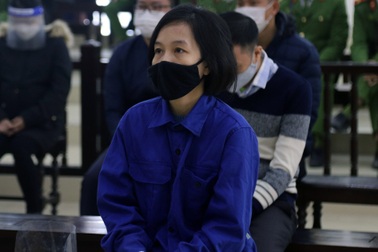 Trả hồ sơ vụ "nữ quái" lừa hơn 430 tỷ đồng của 3 ngân hàng