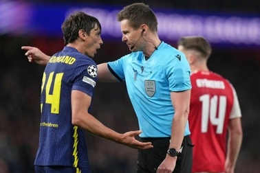 Xác định trọng tài điều khiển trận chung kết Champions League