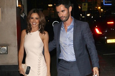 Chồng cũ đòi lại nhẫn sau khi ly dị Cheryl