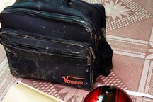 Tìm thấy một số vật dụng của đối tượng cướp ngân hàng