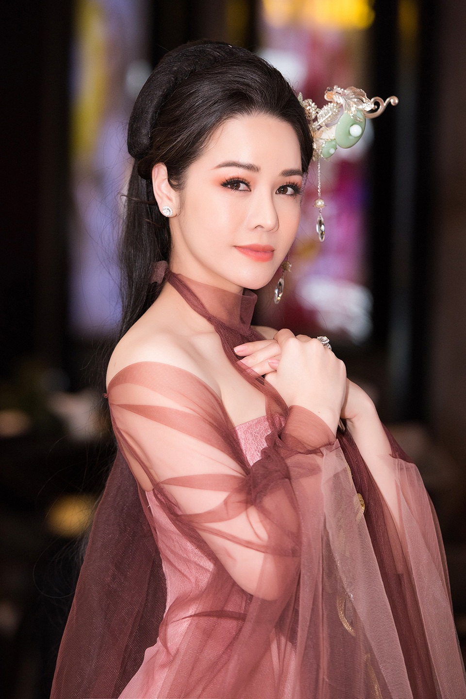 Nhật Kim Anh nhận lại được 60 cây vàng mất trộm - 5 Nhật Kim Anh nhận lại được 60 cây vàng mất trộm - 5