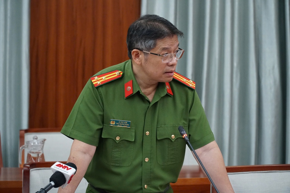 Công an TPHCM nói về tính khả thi của trực thăng chữa cháy nhà cao tầng - 2 Công an TPHCM nói về tính khả thi của trực thăng chữa cháy nhà cao tầng - 2