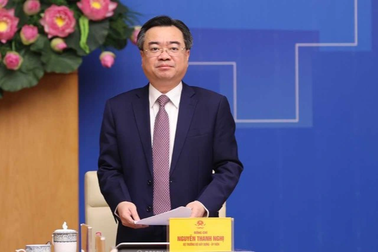 Bộ trưởng Xây dựng yêu cầu tăng cường xử lý sai phạm lĩnh vực bất động sản