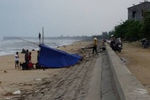 Lật thuyền đánh cá, một ngư dân mất tích