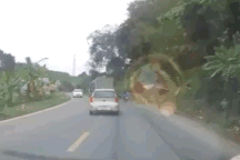 Lái xe như “rồng lượn” - Đừng hỏi vì sao nhiều tai nạn