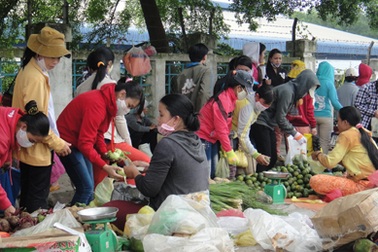 Nữ công nhân, gian nan tìm hạnh phúc