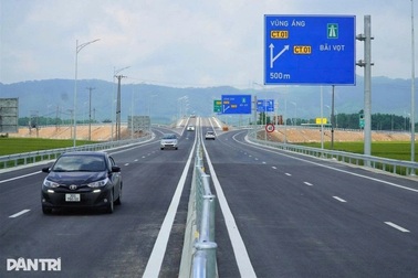 Bộ Xây dựng trả lời phản ánh của cử tri liên quan dự án cao tốc Bắc - Nam