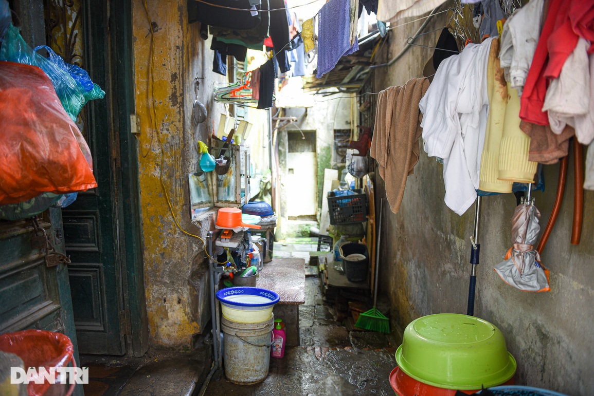 Cảnh cúi người, quanh năm lom khom trong biệt thự triệu đô ở Hà Nội - 7