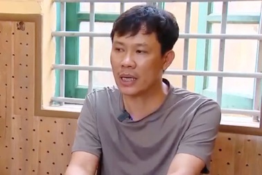 Tạm giữ khẩn cấp giám đốc công ty sản xuất mì chính, hạt nêm, bột canh giả