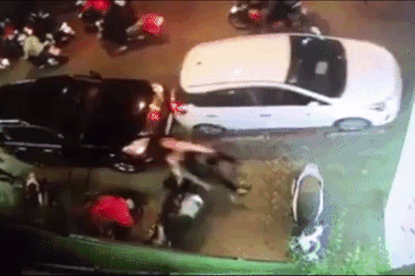 Nhân chứng rùng mình nhớ lại khoảnh khắc Lexus đâm nhiều người trên phố