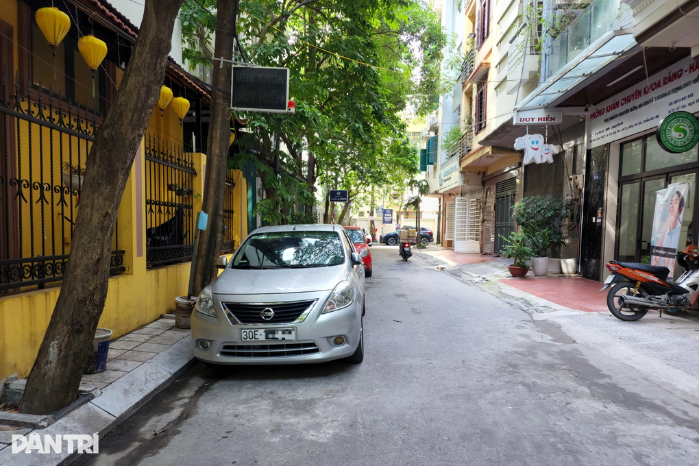 Tự ý lắp khóa bẫy, dựng cọc cấm đỗ xe, chủ nhà có vi phạm pháp luật? - 3 Tự ý lắp khóa bẫy, dựng cọc cấm đỗ xe, chủ nhà có vi phạm pháp luật? - 3