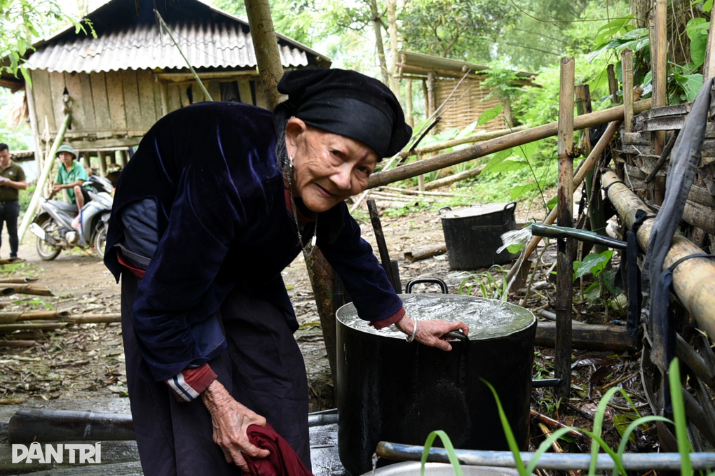Về xã nghèo có 178 căn nhà tạm, nhà dột nát cần xây mới và sửa chữa - 9