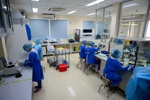 Cận cảnh quy trình xét nghiệm Covid-19 tại Bệnh viện Bệnh Nhiệt Đới