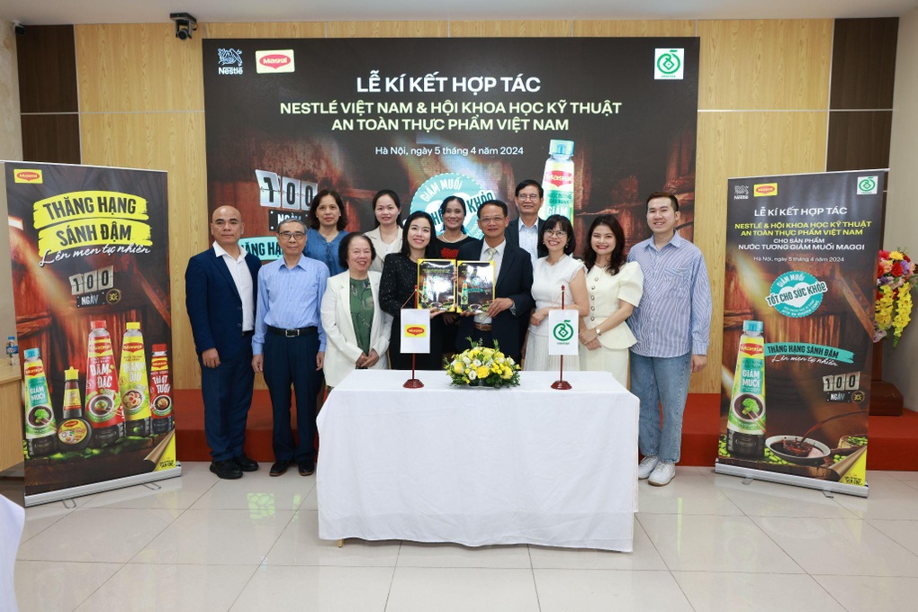 Nước tương MAGGI giảm muối tốt cho sức khỏe người tiêu dùng Việt - 2 Nước tương MAGGI giảm muối tốt cho sức khỏe người tiêu dùng Việt - 2
