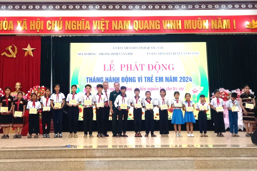 Hành động thiết thực, ưu tiên nguồn lực cho trẻ em - 1 Hành động thiết thực, ưu tiên nguồn lực cho trẻ em - 1