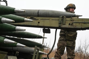 Nga mở 2 mặt trận áp đảo trước thềm mùa thu, Ukraine cầm cự trong thế khó