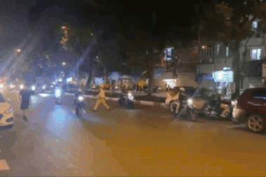 Cảnh sát 141 xuyên đêm vây bắt "quái xế"