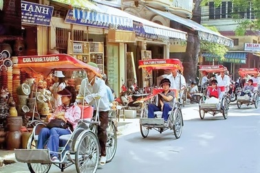 Hà Nội để lọt HDV "chui" người Trung Quốc?