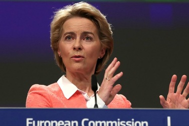 Nhà giàu Trung Quốc sắp "hết cửa" mua hộ chiếu vàng châu Âu?