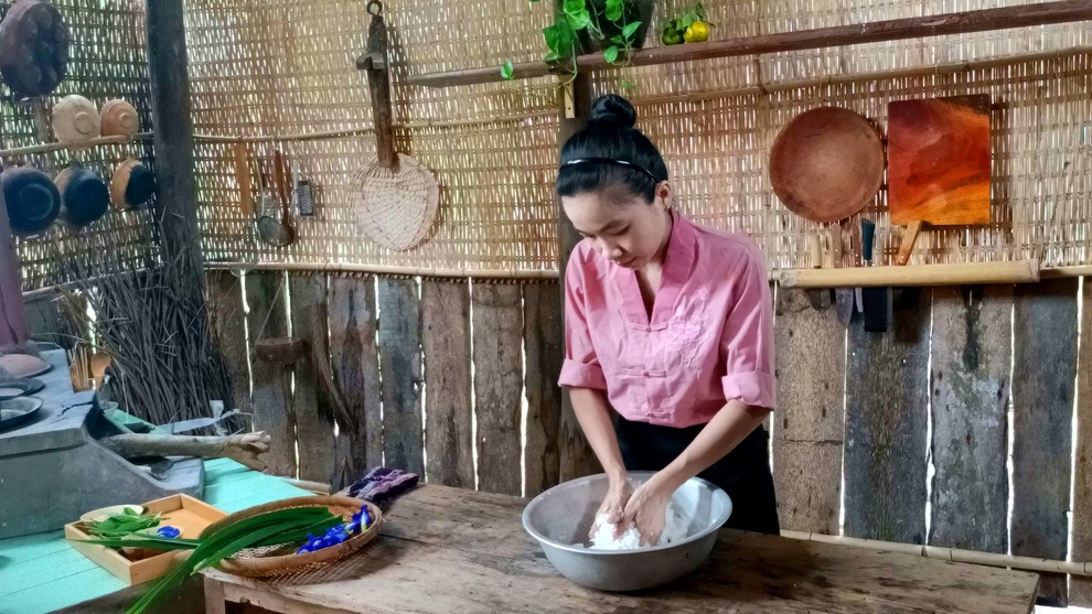 Học mẹ đảm nấu món chè Ỷ đoàn viên đón Tết Trung thu - 2 Học mẹ đảm nấu món chè Ỷ đoàn viên đón Tết Trung thu - 2