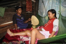 Quằn quại với khối u ác tính vẫn mong con thơ được chào đời