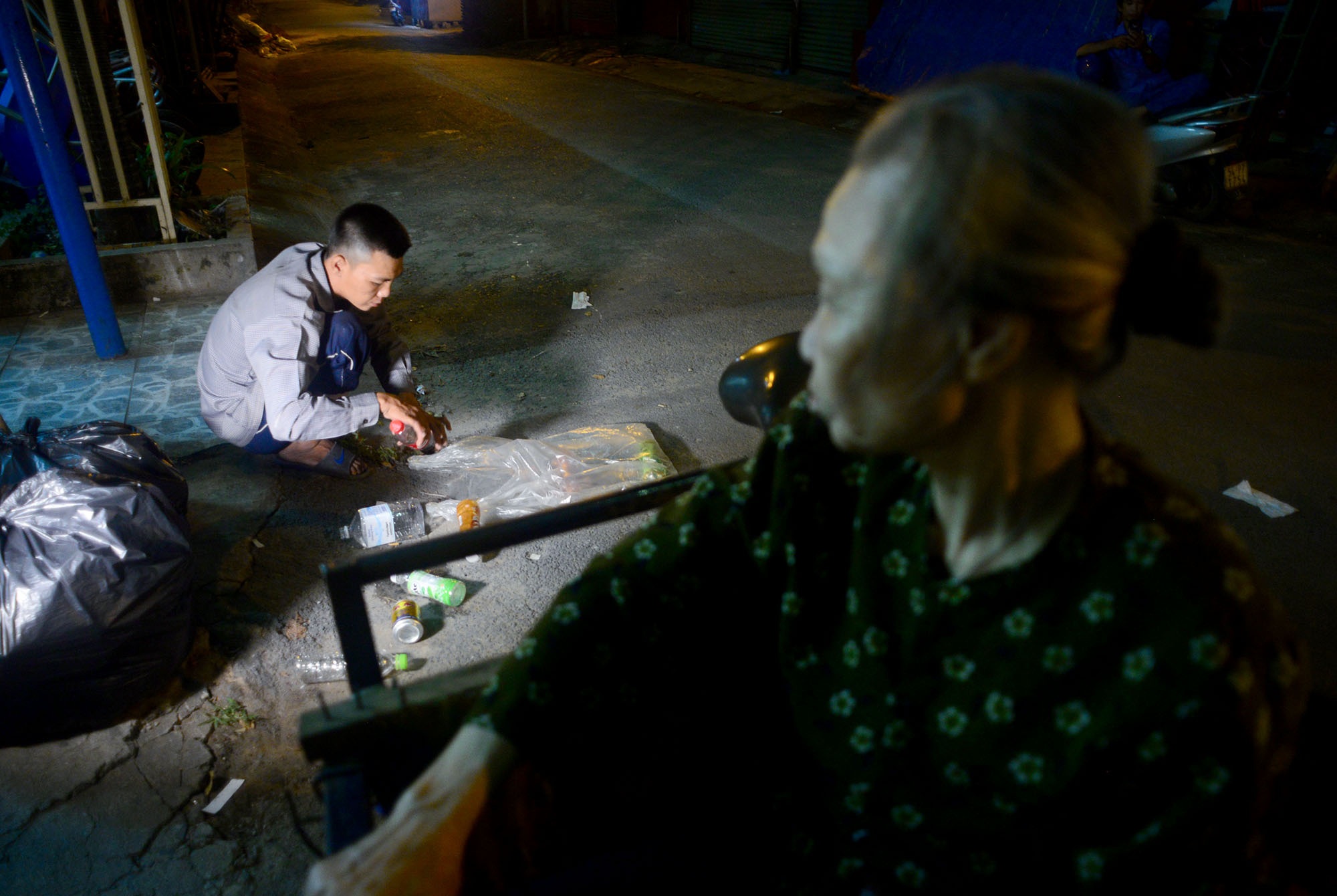 Cho con gánh mẹ một lần.jpg Cho con gánh mẹ một lần.jpg