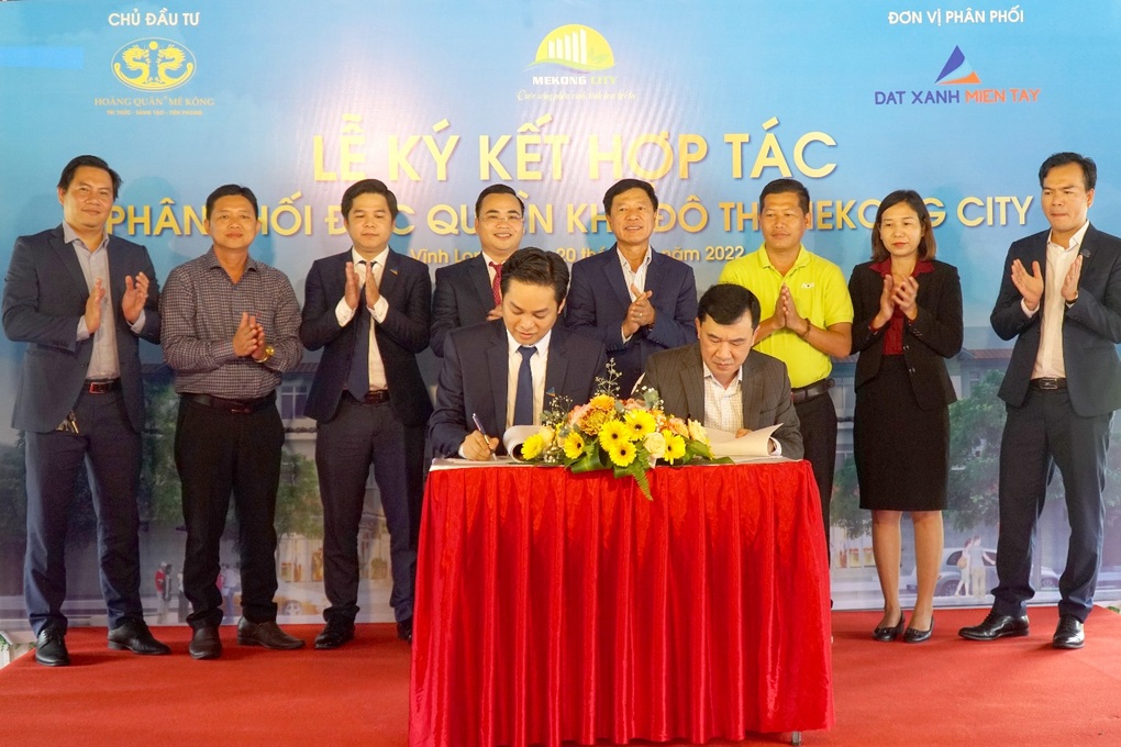 Lễ ký kết hợp tác phân phối độc quyền Khu đô thị Mekong City - 1 Lễ ký kết hợp tác phân phối độc quyền Khu đô thị Mekong City - 1