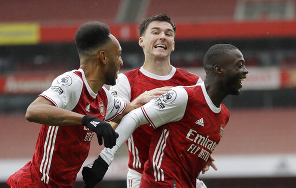 Vượt qua Sheffield United, Arsenal chen chân vào top 4 - 1 Vượt qua Sheffield United, Arsenal chen chân vào top 4 - 1