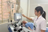 Ghép tế bào gốc tự thân: Chi phí hết 41 triệu, người bệnh còn... không tin