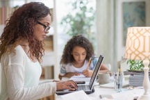 Trở thành bố mẹ hoàn hảo có thực sự tốt cho con?