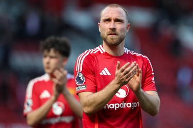 Man Utd chia tay 3 ngôi sao, dồn lực chuẩn bị cho mùa giải mới