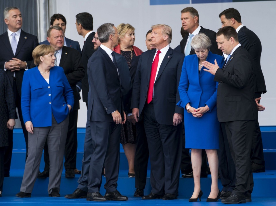 NATO bất ổn tìm cách bình ổn Tổng thống Trump - 1 NATO bất ổn tìm cách bình ổn Tổng thống Trump - 1