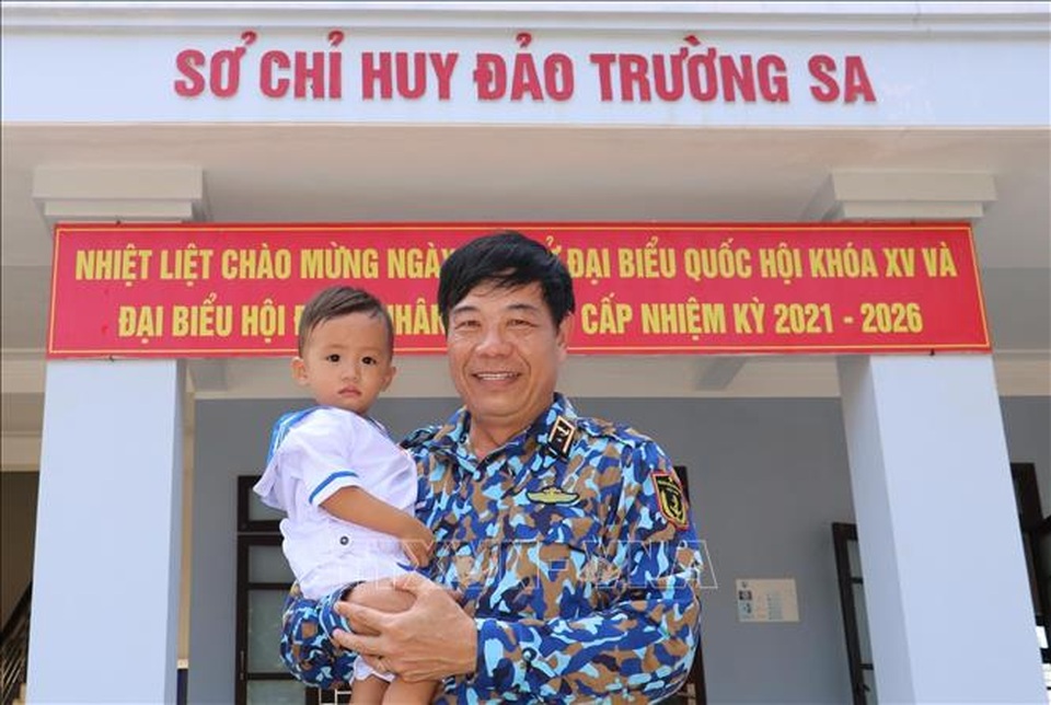 Huyện đảo Trường Sa hướng tới Ngày hội non sông - 3 Huyện đảo Trường Sa hướng tới Ngày hội non sông - 3