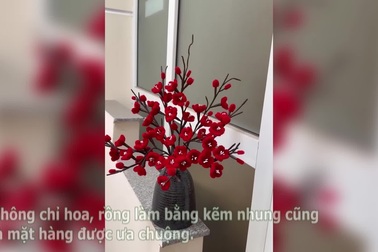 Hoa, rồng kẽm nhung được giới trẻ ưa chuộng dịp Tết