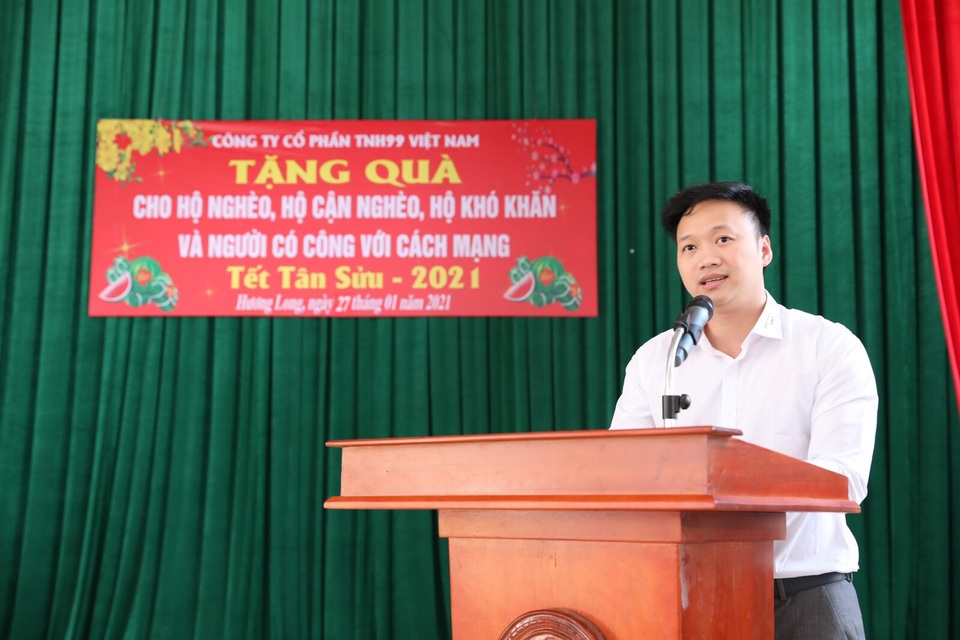 Tết Tân Sửu cùng trao yêu thương tới miền Trung ruột thịt - 3 Tết Tân Sửu cùng trao yêu thương tới miền Trung ruột thịt - 3