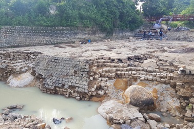 Nha Trang nơm nớp chống bão