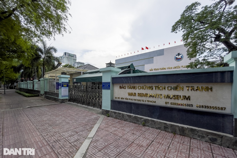 Loạt điểm thăm quan nổi tiếng TPHCM cửa đóng, then cài vì Covid-19 - 7 Loạt điểm thăm quan nổi tiếng TPHCM cửa đóng, then cài vì Covid-19 - 7