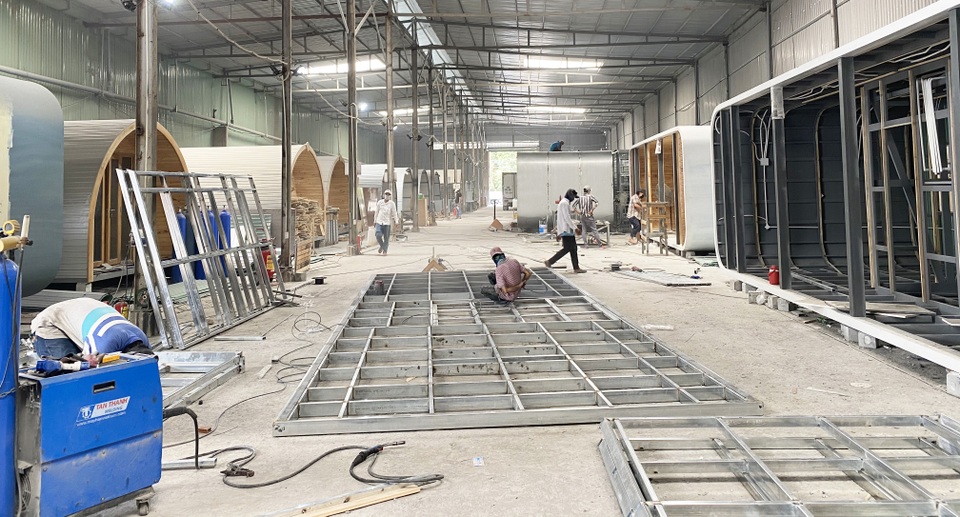 TPHCM: Doanh nghiệp chấp nhận thua lỗ để giữ công nhân giữa dịch Covid-19 - 1 TPHCM: Doanh nghiệp chấp nhận thua lỗ để giữ công nhân giữa dịch Covid-19 - 1