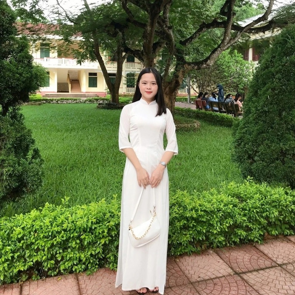 Lộ diện 2 nữ thủ khoa sư phạm Văn xinh đẹp đạt 31,25 điểm đầu vào - 3 Lộ diện 2 nữ thủ khoa sư phạm Văn xinh đẹp đạt 31,25 điểm đầu vào - 3