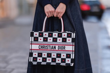 Mẫu túi có giá trên 80 triệu đồng, nổi tiếng vì đẹp như tác phẩm nghệ thuật