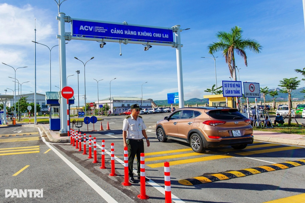 Quảng Nam xin được giao thẩm quyền để kêu gọi đầu tư sân bay Chu Lai - 1 Quảng Nam xin được giao thẩm quyền để kêu gọi đầu tư sân bay Chu Lai - 1