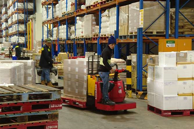 Lương ngành logistics hàng nghìn USD mỗi tháng vẫn khó tuyển người