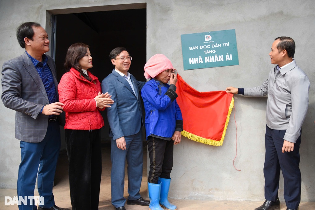 Khánh thành nhà Nhân ái, niềm vui ngày áp Tết ở Bắc Giang - 3 Khánh thành nhà Nhân ái, niềm vui ngày áp Tết ở Bắc Giang - 3