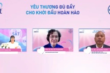 Vitamin tổng hợp Elevit cho thai kỳ ra mắt tại Việt Nam