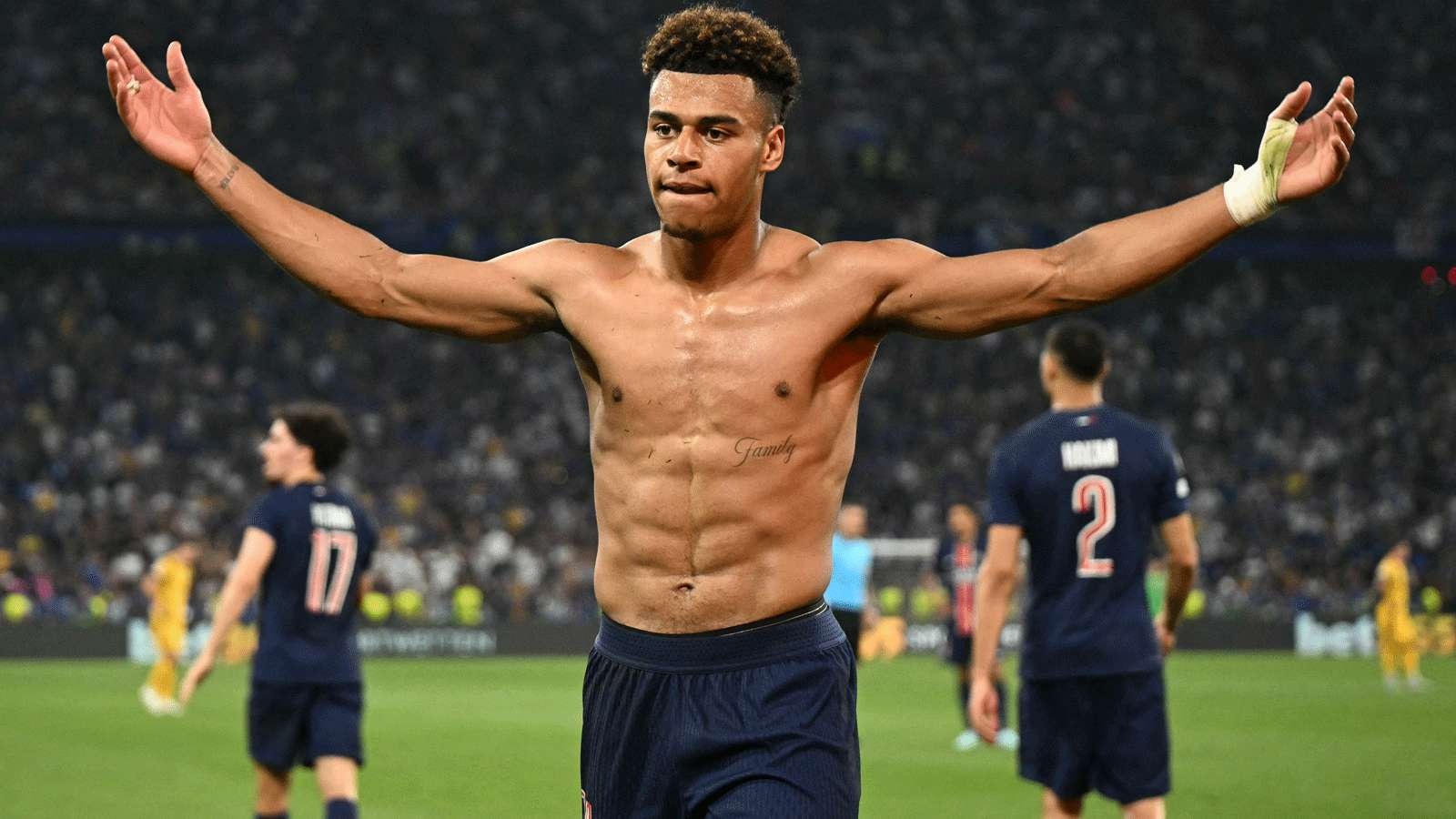 PSG vô địch Champions League: Nghịch lý Mbappe và đội bóng kỳ lạ - 4 PSG vô địch Champions League: Nghịch lý Mbappe và đội bóng kỳ lạ - 4