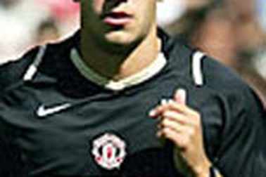 Alan Smith đã bình phục chấn thương